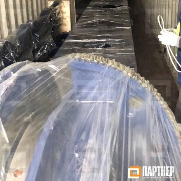  Фотография подготовки к разгрузке из 40-футового контейнера установки для сварки металла 
